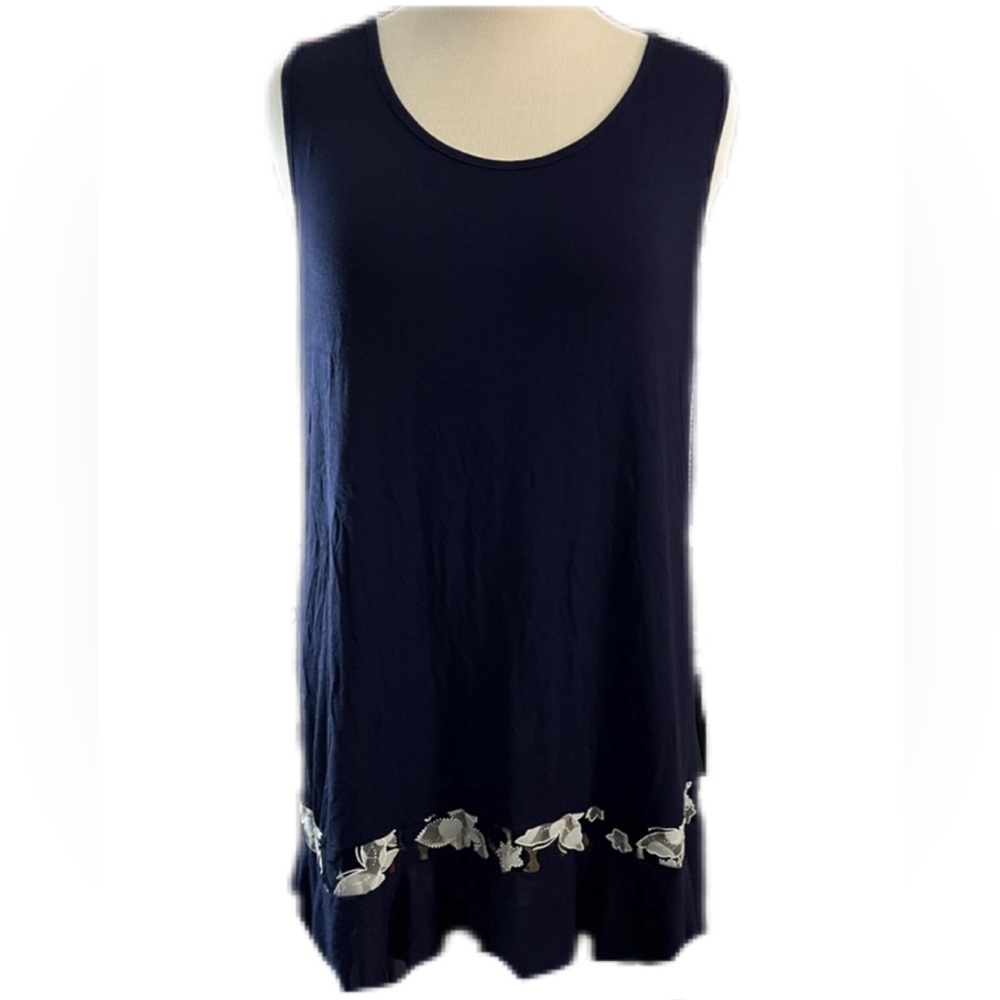 Astor sleeveless nightie! Amazing fabric, lace and mesh floral detail. 2X EUC